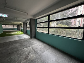 灣仔站旁 全層 商舖單位