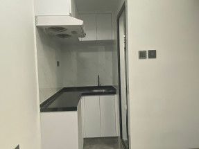 大南街唐樓，有部分傢私電器，歡迎約睇