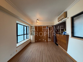 Practical layout, opposite to MTR station