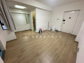 Practical layout, convenient location