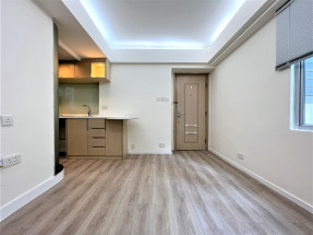 Nice deco, enlarged bedroom, convenient location