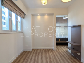 Bright and airy, good for investment, quiet location