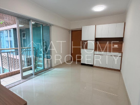 Nice deco, practical layout, convenient location