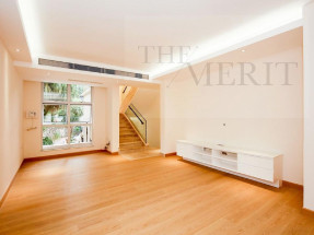 Rental in Plantation Rd, The Peak and Southside