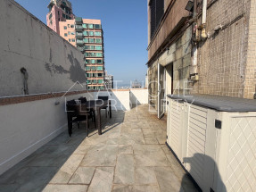 Roof, open view, bright and airy, convenient location