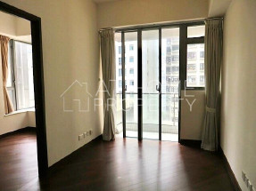 Practical layout, quiet location