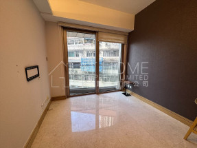 Practical layout, convenient location, Partial furnished