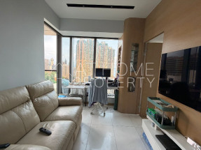 High floor, partial furnished, stunning city view, quiet location