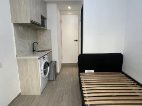 靚裝一房間隔，設備新淨，住宅區，交通方便。