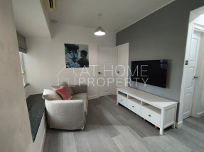 Nice decoration, convenient location