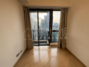 High floor, open view, convenient location