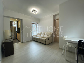 Nice deco, practical layout, convenient location