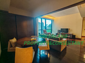 Prestigious building in Mid-levels Central, nice city view