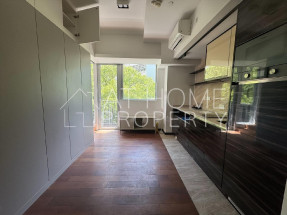 Partial furnished, quiet location, greenery view