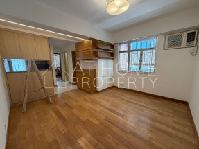 Newly refurbished, partial furnished, quiet location