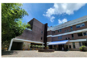 Great Location, rare listing in the market
