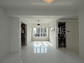 High floor, open view, practical layout