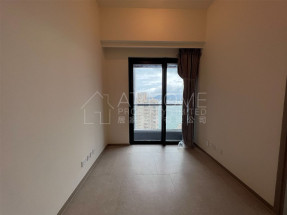 Open city view, low age building, convenient location