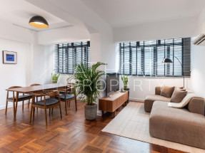 Walk up, fully furnished, convenient location