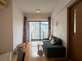 High floor, open city view, practical layout, convenient location