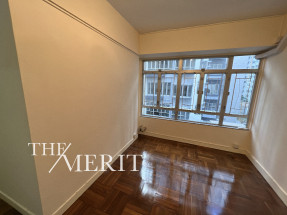 3 room great bargain in Mid-Levels West