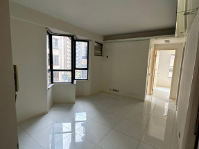 Rare unit in Sai Ying Pun