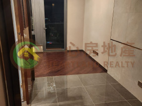 室內外泳池 會所設施齊