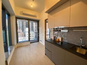 Brand new building, high floor, open city view, convenient location
