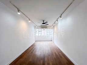 Nice deco, practical layout, convenient location