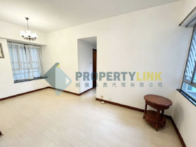 Mid-levels 3 room suite for sell, vacant can view!