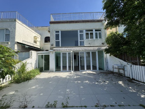 Duplex Residence with Rooftop, Garden & Sea Views at Solemar Villas