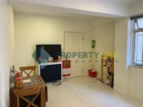 Mid-levels 3 room for sell, viewing can be arranged!