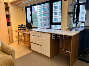 New deco, fully furnished, convenient location