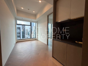 Brand new apartment, convenient location, city view