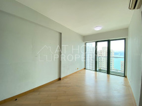 High floor, stunning sea view, convenient location