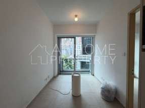 Good price, practical layout, quiet location