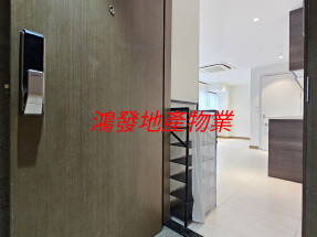 靚仔新樓樓上舖 有内廁可冲涼 備廚房位 空間實用 有平台