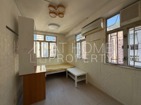 Bright and airy, convenient location