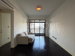 High floor, open city view, practical layout, conveient location