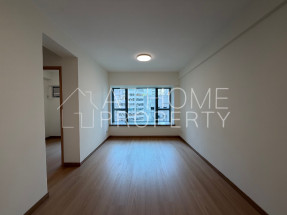 Newly renovated, practical layout, convenient location