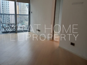 Practical layout, convenient location, next to MTR station