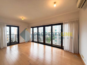 Open view 3 room suite to let, vacant can view