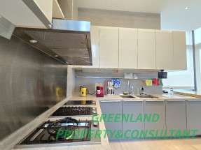 The house commands a breathtaking southside sea view, with the endless