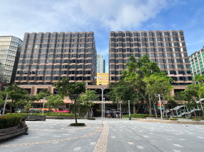 特高樓底,高實用率,落地玻璃窗,24小時保安,内園景,