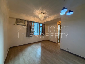 Practical layout, convenient location