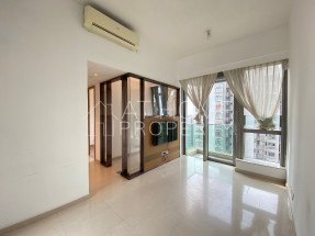 Good condition, practical layout, convenient location