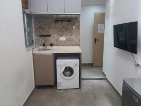 一房一廳，有部分傢私電器，旺市區內，歡迎約睇