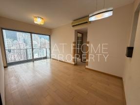 High floor, stunning city view, convenient location