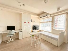 Bright and airy, good for investment, convenient location
