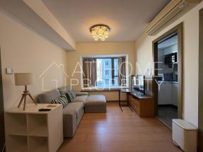 Fully furnished, quiet location, low age building
